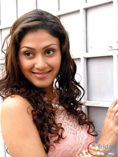 Manjari Phadnis Photo