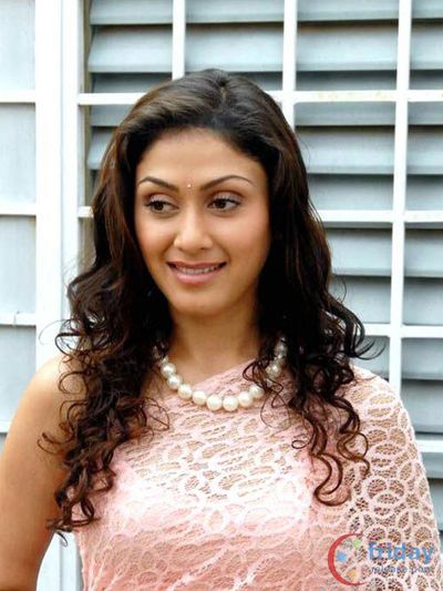 Manjari Phadnis Photo
