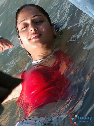 Kaveri Jha Photo
