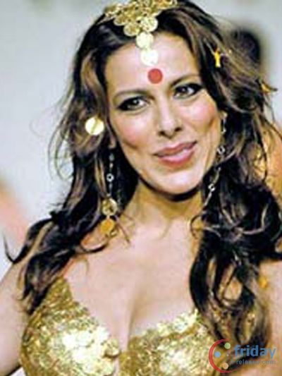Pooja Bedi Photo