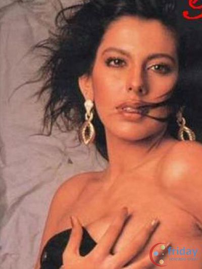 Pooja Bedi Photo
