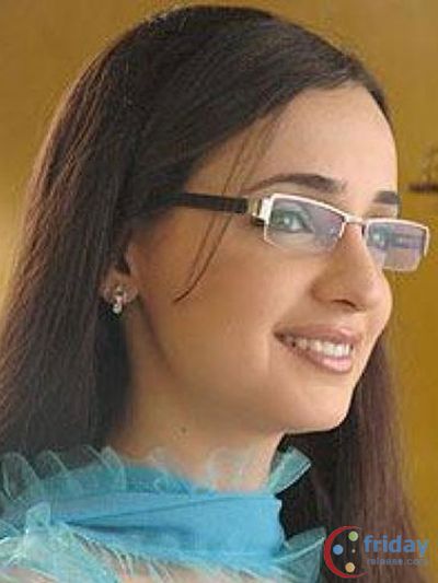 Sanaya Irani Photo