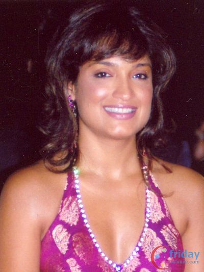 Sandhya Mridul Photo