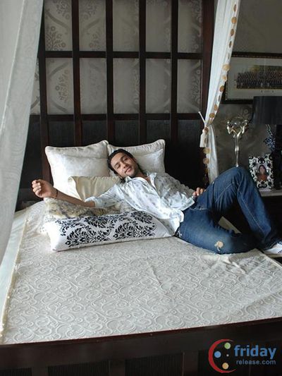 Adhyayan Suman Photo