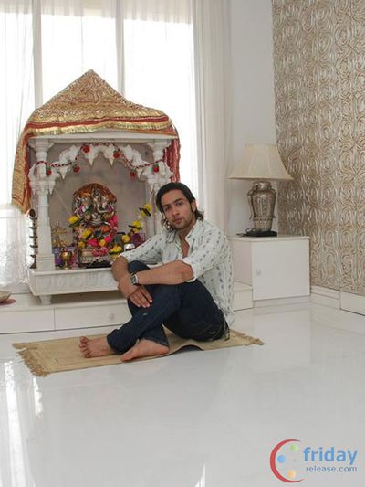 Adhyayan Suman Photo