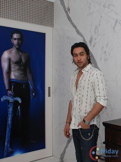 Adhyayan Suman Photo