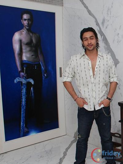 Adhyayan Suman Photo
