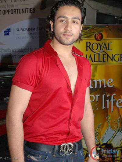 Adhyayan Suman Photo