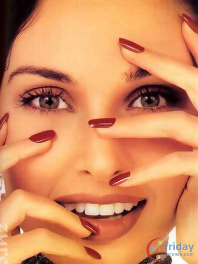 Lisa Ray Photo