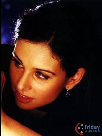 Lisa Ray Photo