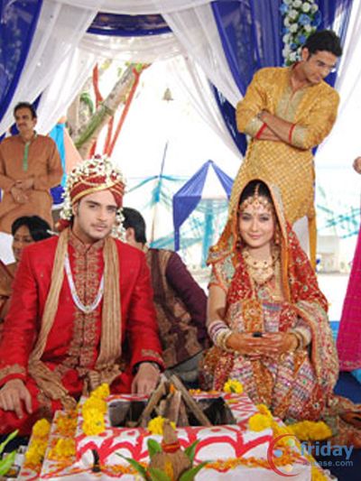 Sara Khan Photo