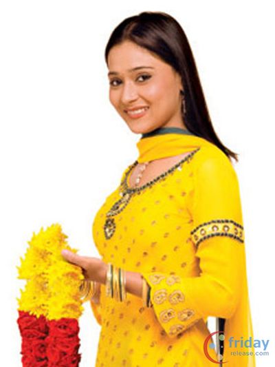 Sara Khan Photo