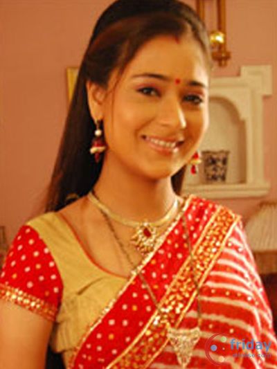 Sara Khan Photo