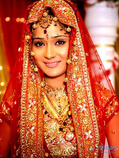Sara Khan Photo