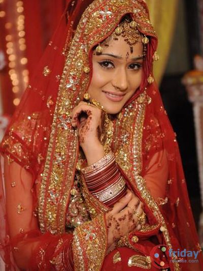 Sara Khan Photo