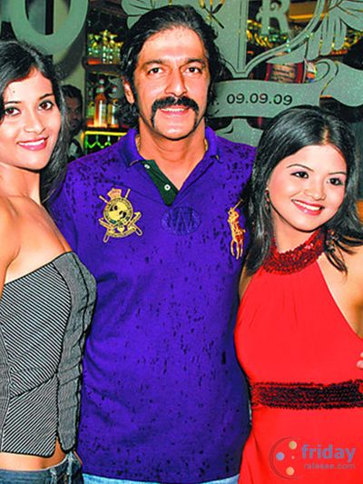 Chunky Pandey Photo