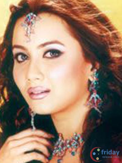Nausheen Ali Sardar Photo