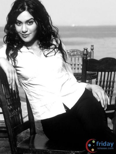 Adah Sharma Photo