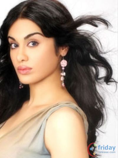 Adah Sharma Photo