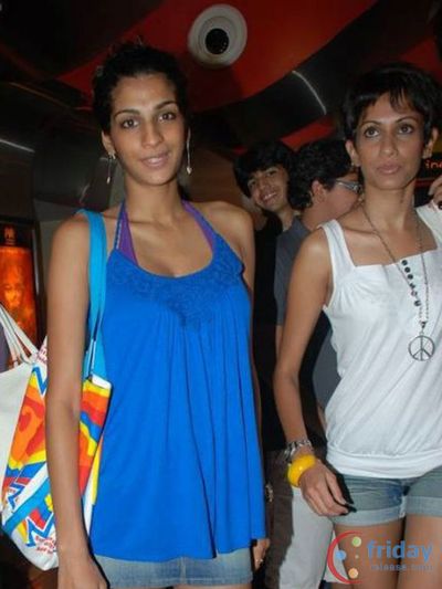 Anushka Manchanda Photo