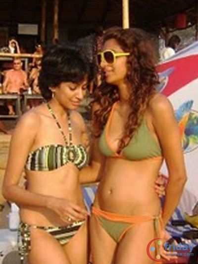 Anushka Manchanda Photo