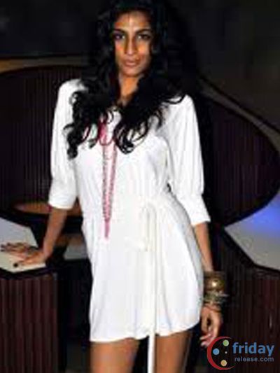 Anushka Manchanda Photo