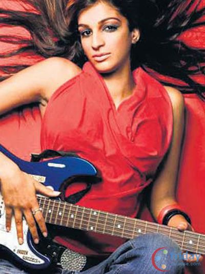 Anushka Manchanda Photo