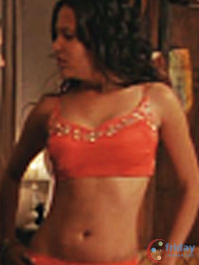 Peeya Rai Choudhuri Photo