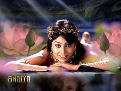 Shriya Saran Photo