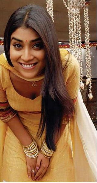 Shriya Saran Photo