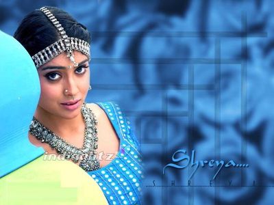 Shriya Saran Photo
