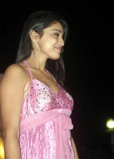 Shriya Saran Photo