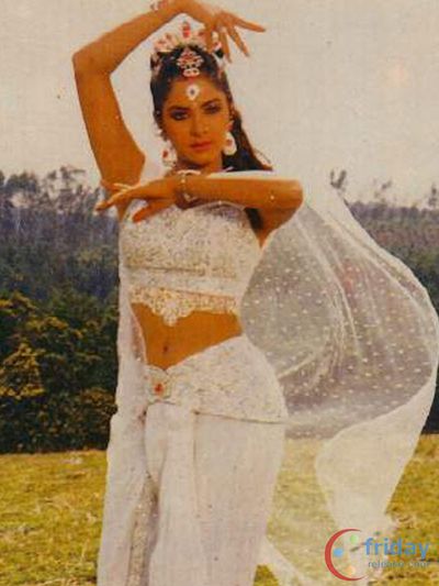 Divya Bharti Photo