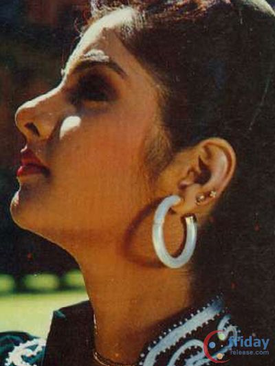 Divya Bharti Photo