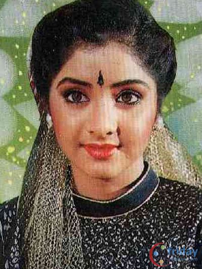Divya Bharti Photo