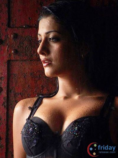 Neha Oberoi Photo