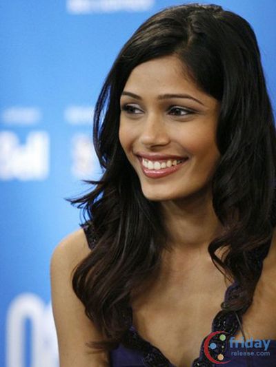 Freida Pinto Photo