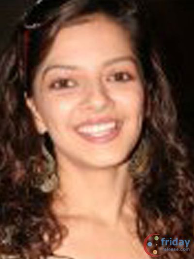 Ishita Raj Sharma Photo