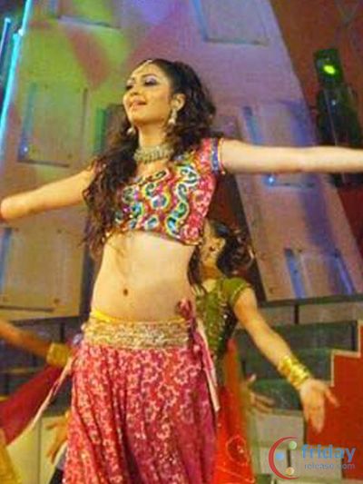 Karishma Tanna Photo