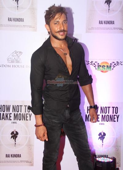 Terence Lewis Photo