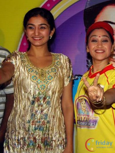 Disha Vakani Photo