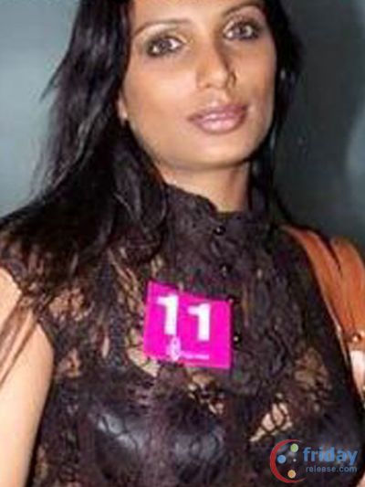 Naina Dhaliwal Photo