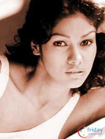 Nethra Raghuraman Photo