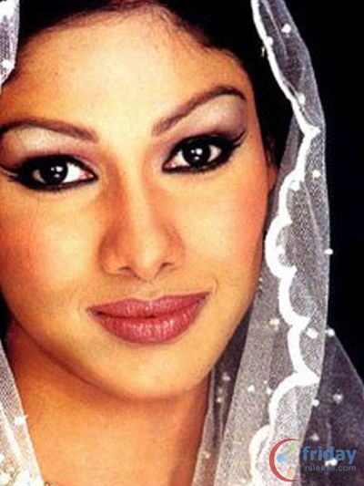 Nethra Raghuraman Photo