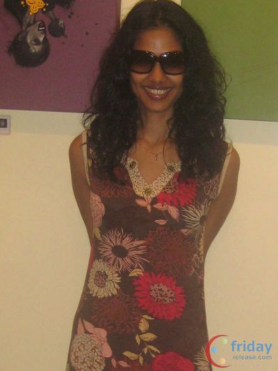 Nethra Raghuraman Photo