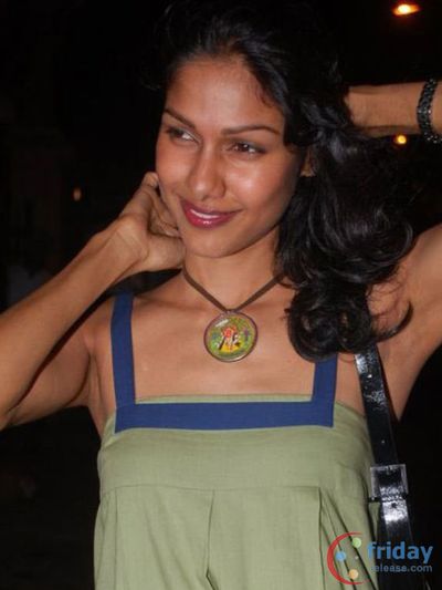 Nethra Raghuraman Photo