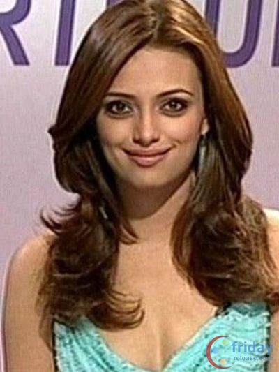 Roshni Chopra Photo