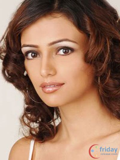 Roshni Chopra Photo