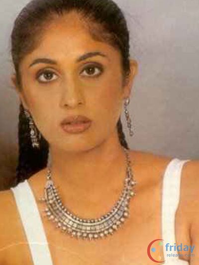 Tara Deshpande Photo