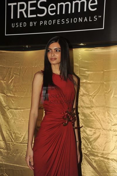 Diana Penty Photo
